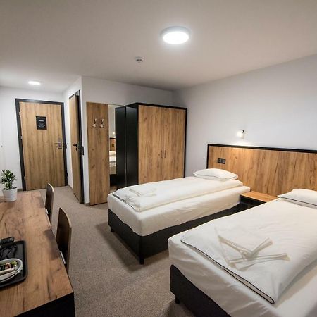 Sport Rooms Spala Ngoại thất bức ảnh