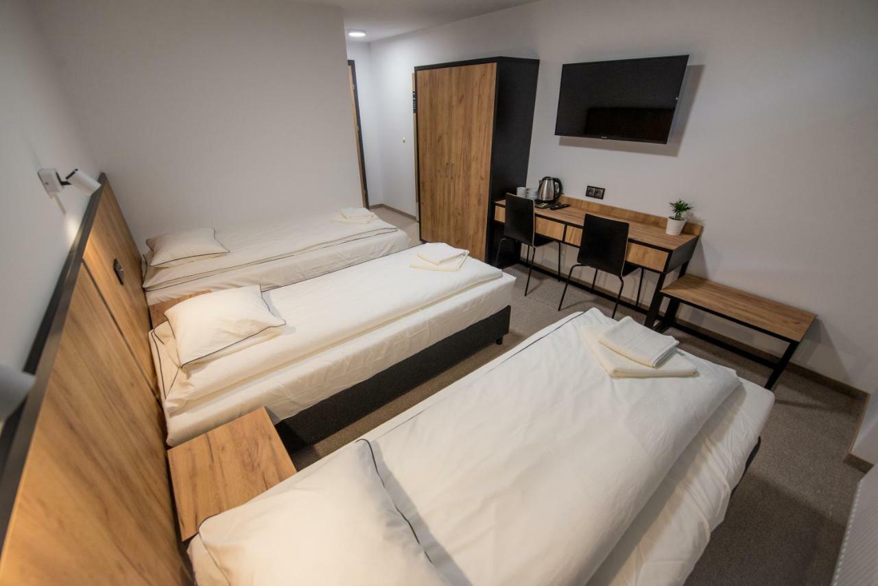 Sport Rooms Spala Ngoại thất bức ảnh