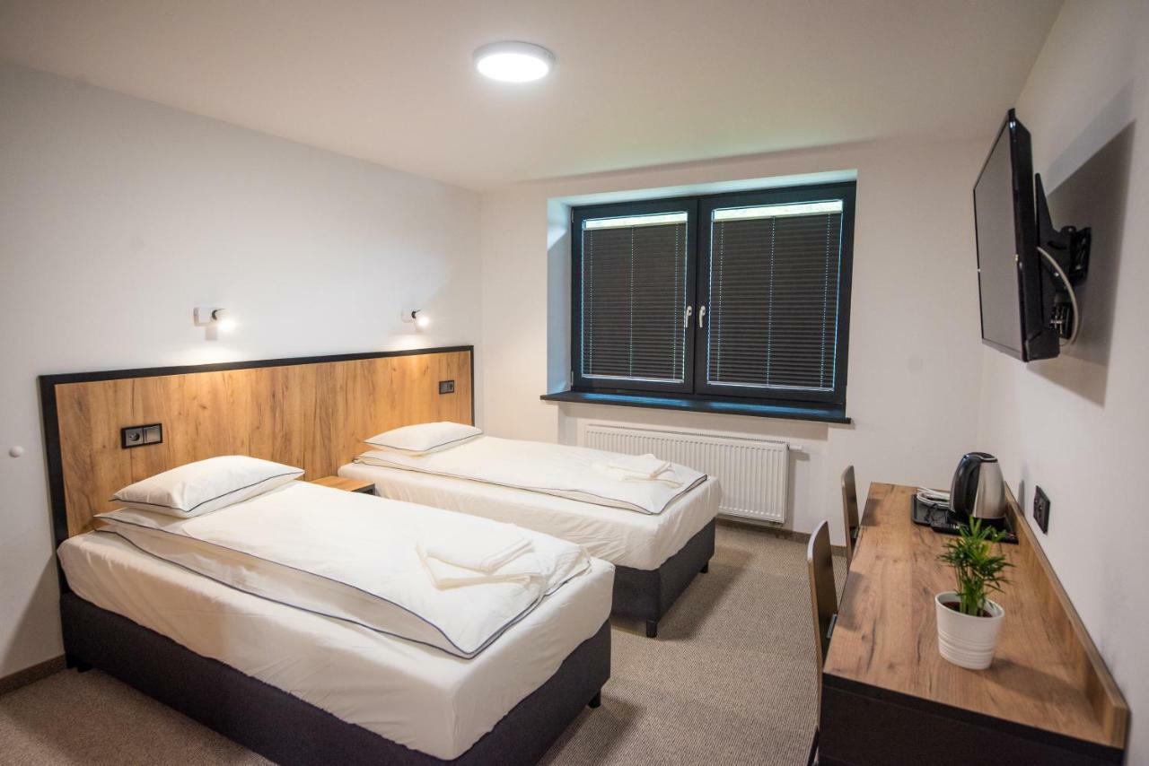 Sport Rooms Spala Ngoại thất bức ảnh