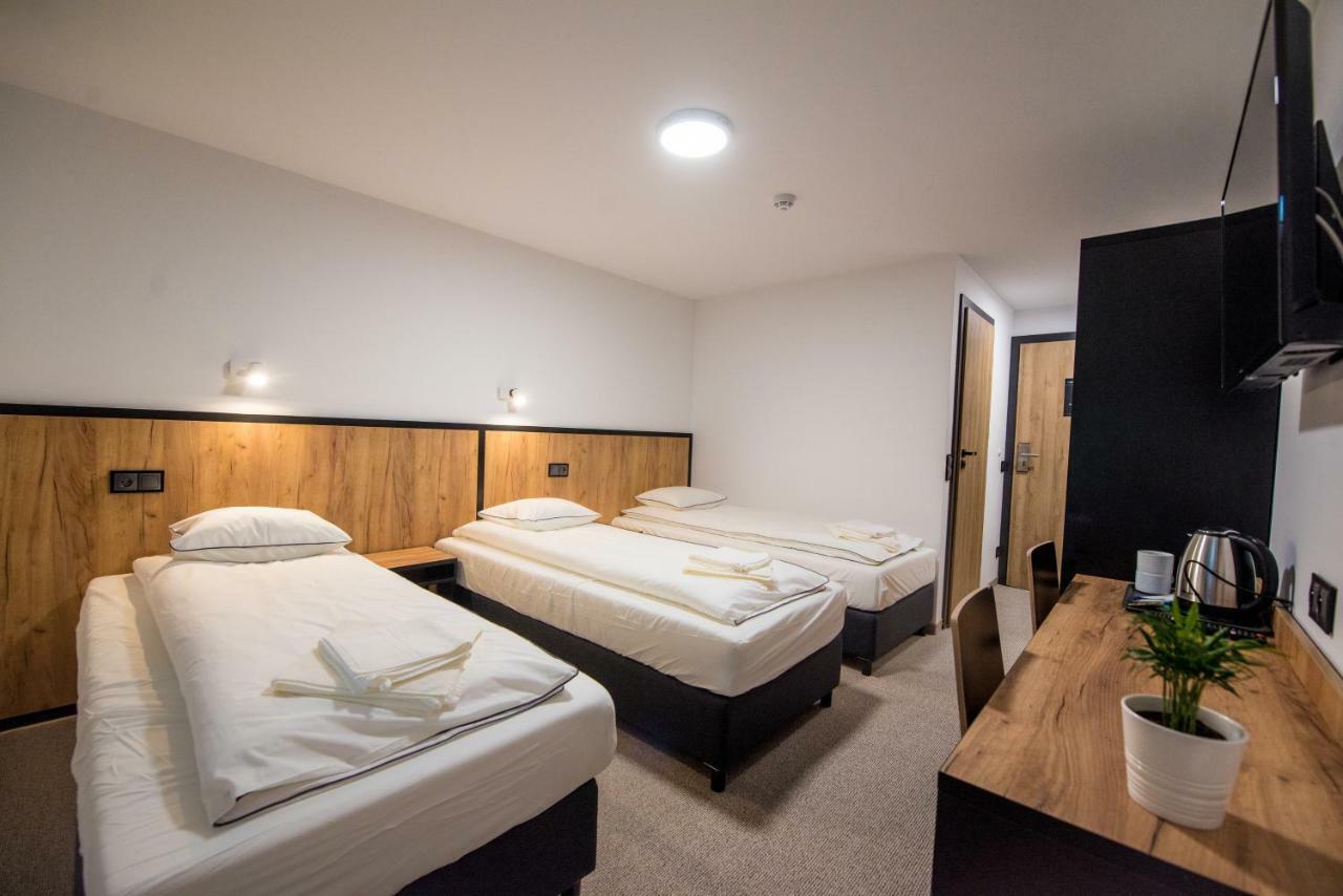 Sport Rooms Spala Ngoại thất bức ảnh