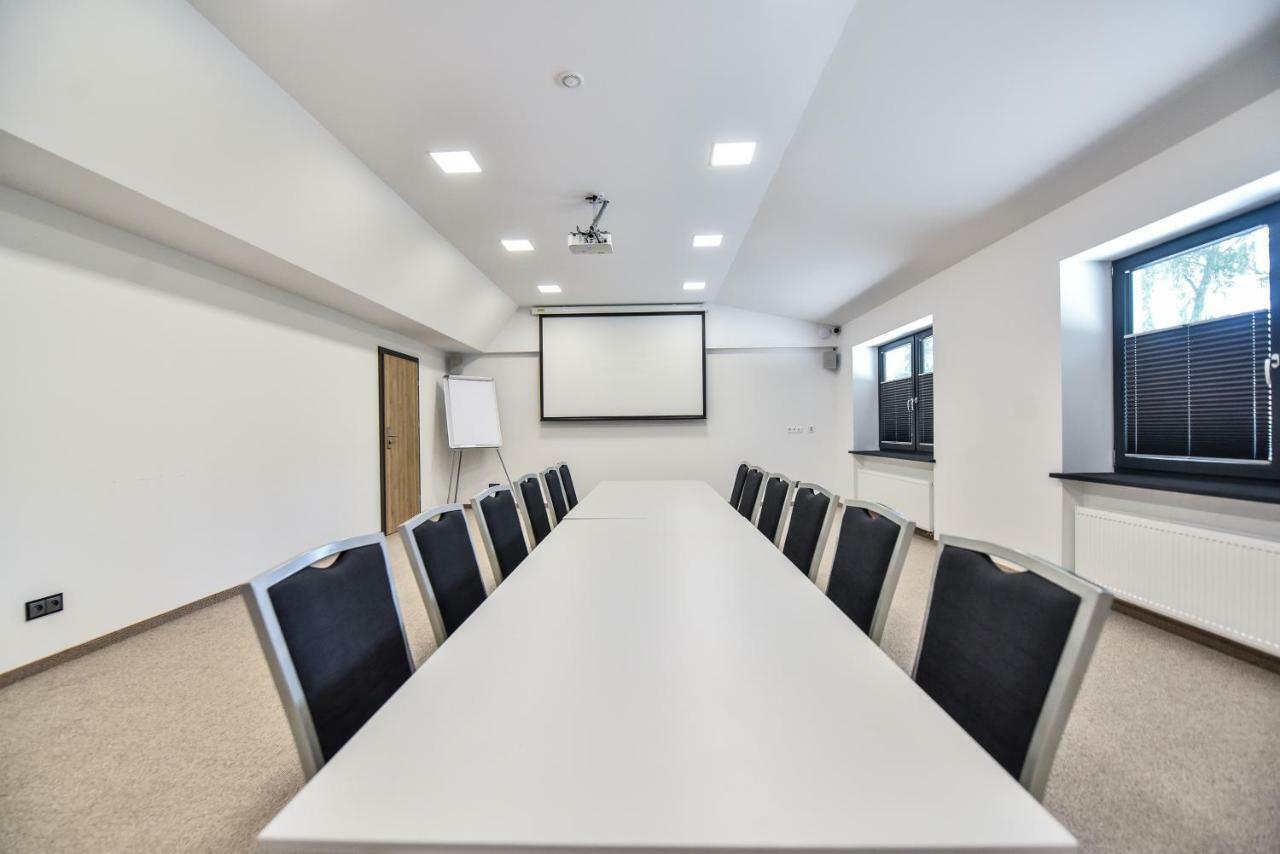 Sport Rooms Spala Ngoại thất bức ảnh