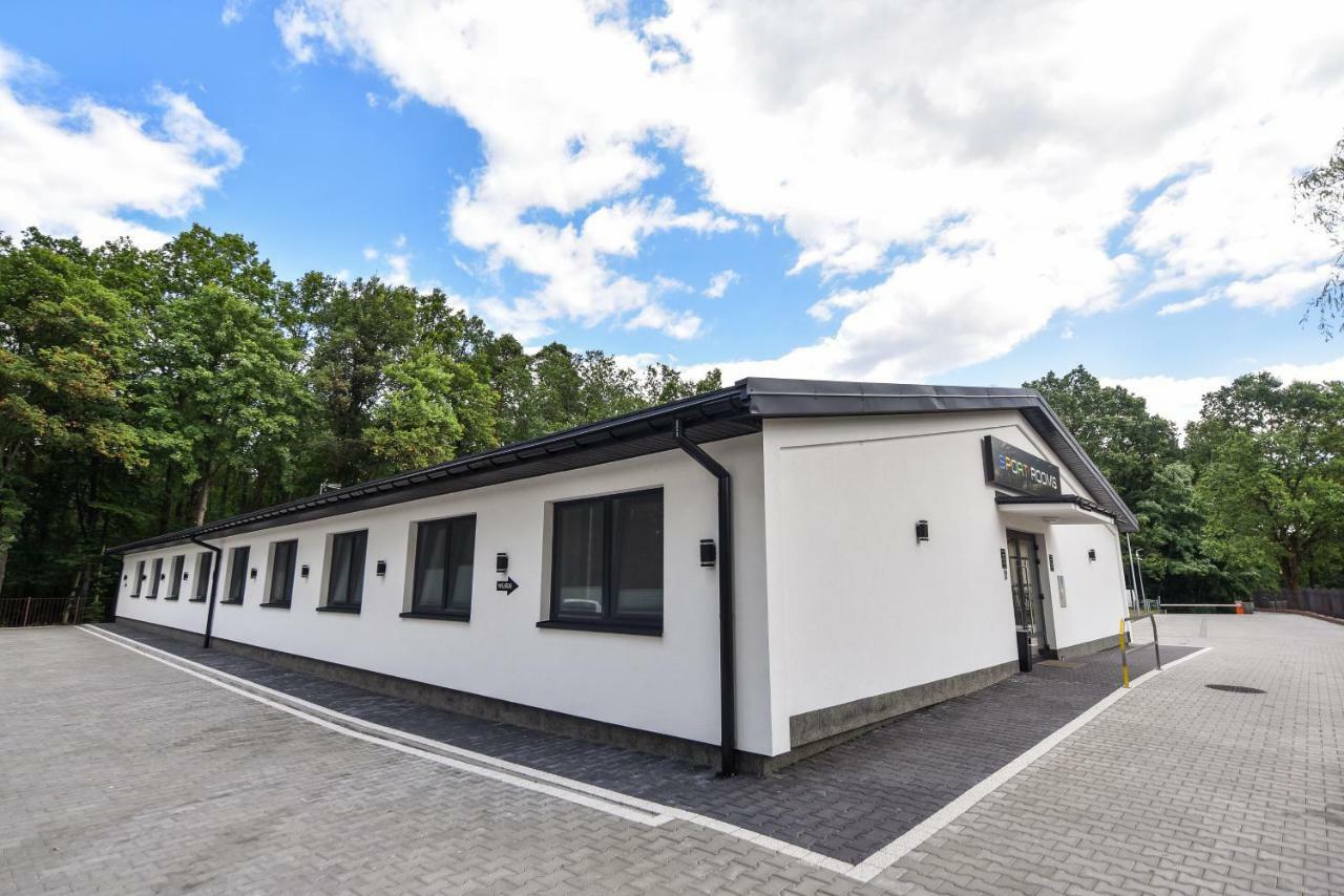 Sport Rooms Spala Ngoại thất bức ảnh