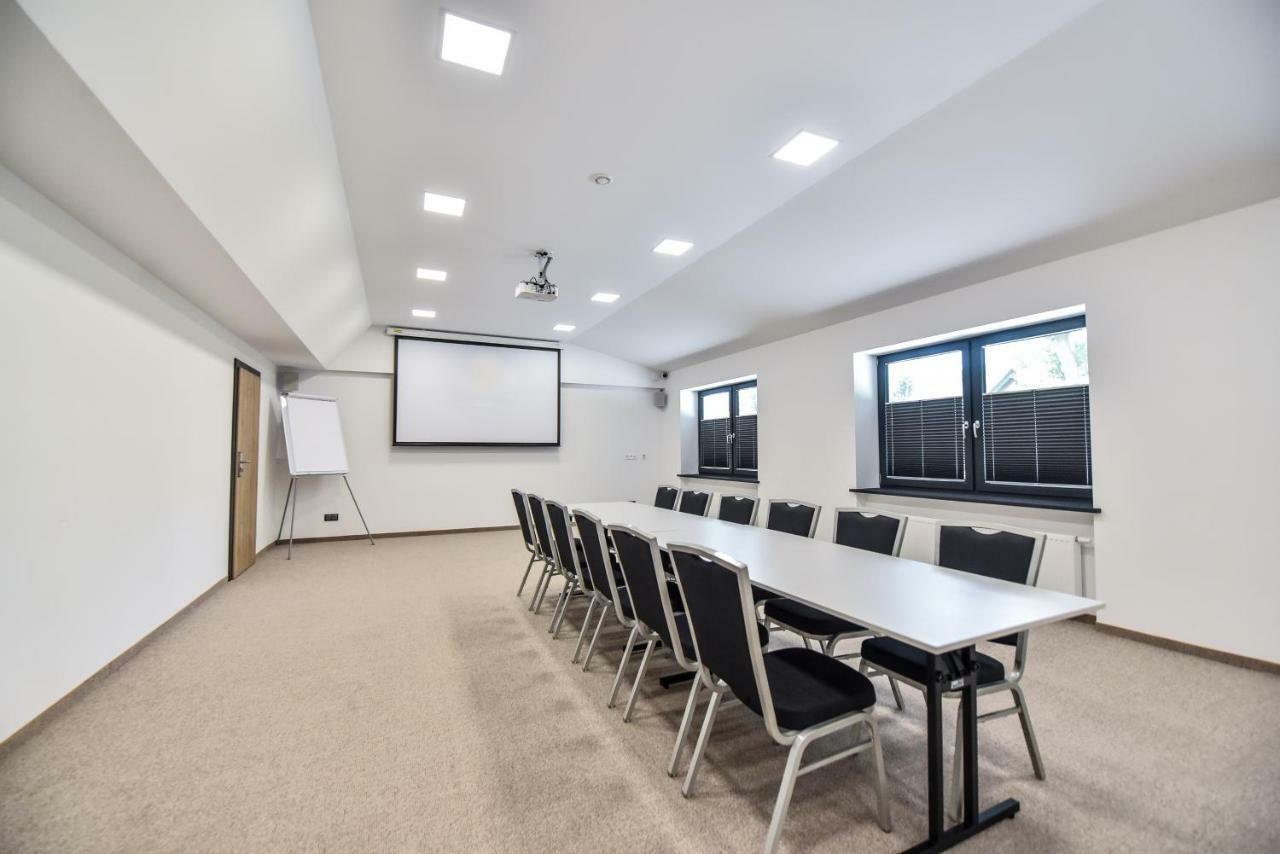 Sport Rooms Spala Ngoại thất bức ảnh