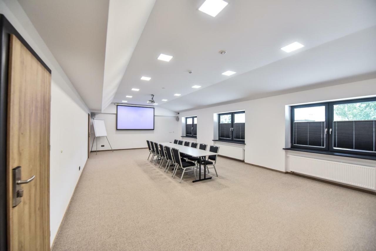 Sport Rooms Spala Ngoại thất bức ảnh